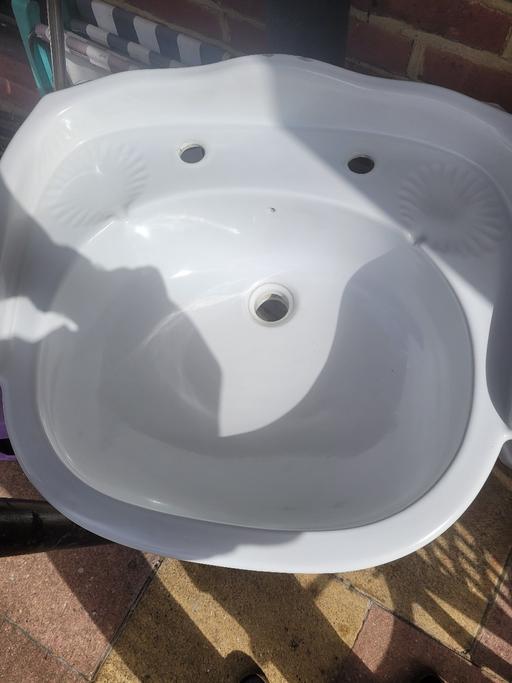 Buy & Sell Shooter`s Hill South East London - Photos for bathroom basins