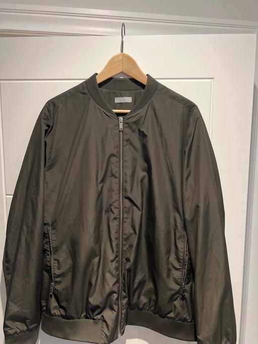 Buy & Sell Esher Elmbridge - Photos for Cos light jacket green
