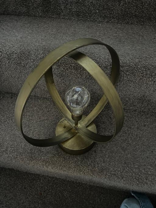 Buy & Sell Cadeby Doncaster - Photos for Unusual brass orbit lamp