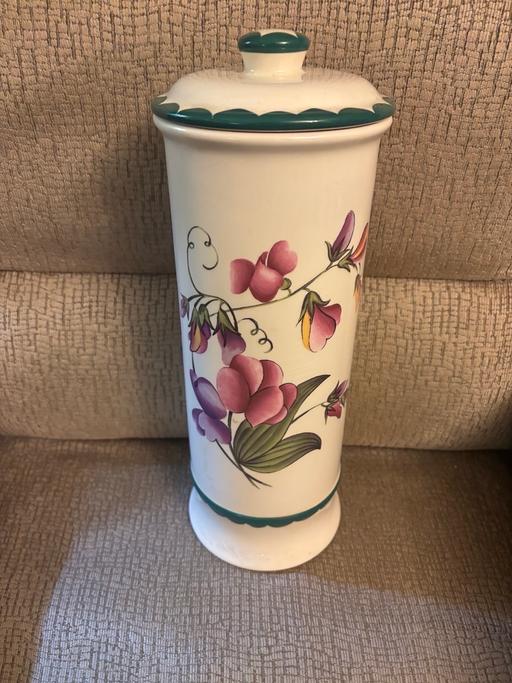 Buy & Sell Kidbrooke South East London - Photos for Cloverleaf ceramic scented garden pasta jar