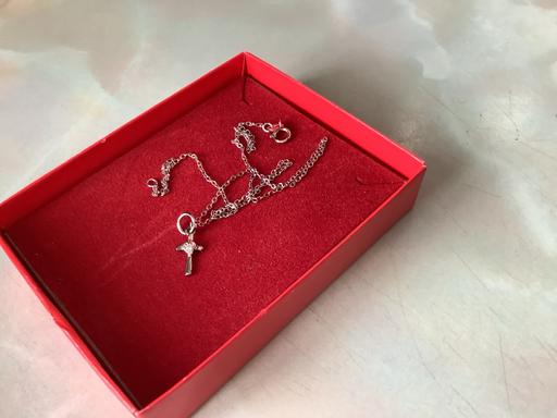 Buy & Sell Harborne Birmingham - Photos for Silver 925 child’s cross and chain