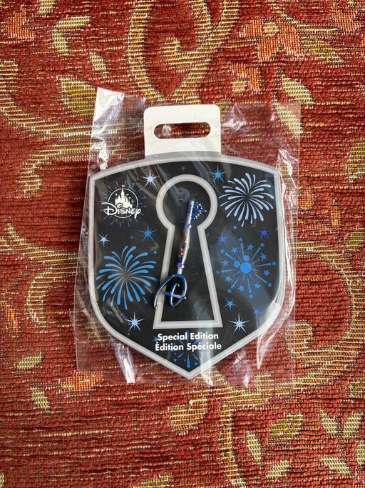 Buy & Sell Kidbrooke South East London - Photos for Disney fantaser 80th anniversary Collectable
