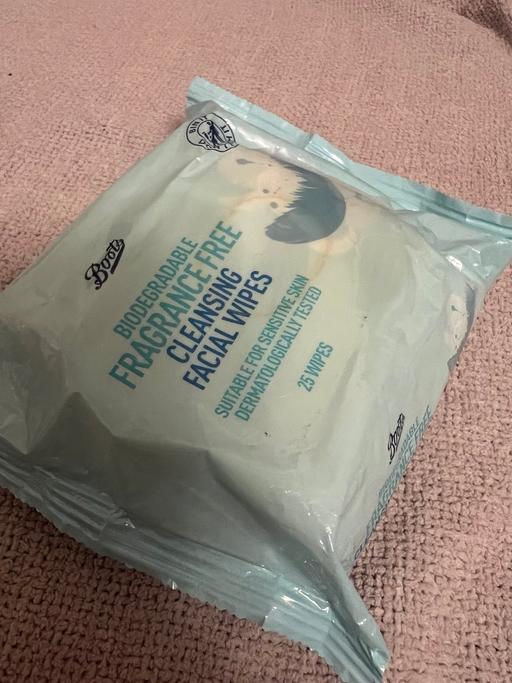 Buy & Sell Easington Lane Sunderland - Photos for Boots Face Wipes ( New Sealed Pack )