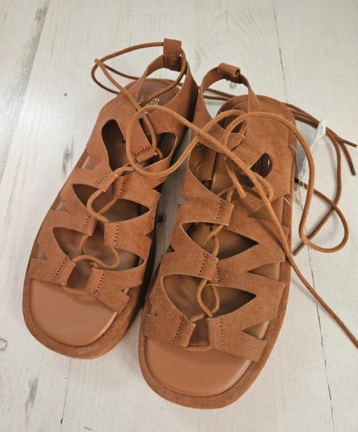 Buy & Sell Runcorn Halton - Photos for 🌟NEW🌟 Size 5 PRIMARK tan sandals