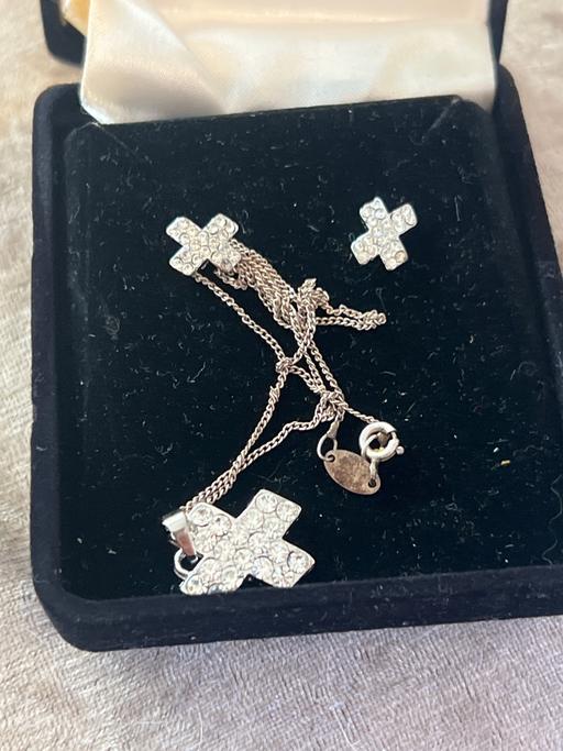 Buy & Sell Ovingdean Brighton - Photos for Beautiful vintage Mikey jewellery set