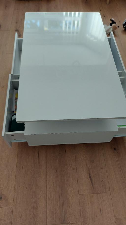 Buy & Sell Princes End Sandwell - Photos for coffee table with 4 draws like new smoke free