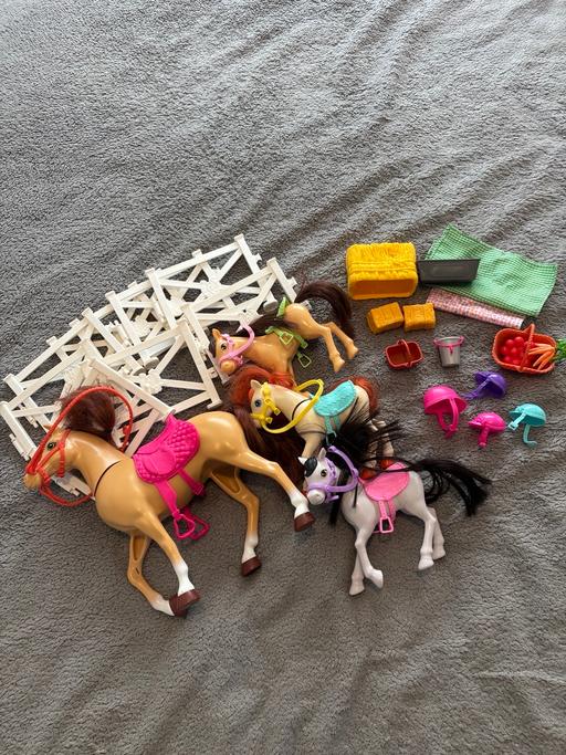 Buy & Sell Killamarsh North East Derbyshire - Photos for Barbie Equestrian set