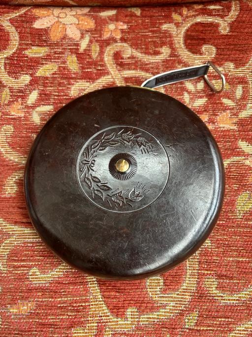 Buy & Sell Kidbrooke South East London - Photos for Vintage Bakelite cases 50ft/15m surveyors