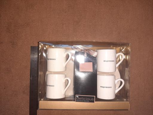 Buy & Sell Brentford Hounslow - Photos for 4 piece espresso cup and saucer set