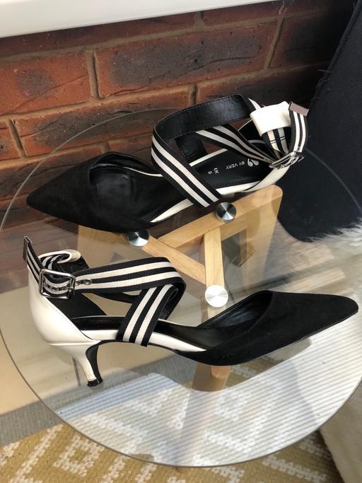 Buy & Sell Quarry Bank Dudley - Photos for (Size 5) SHOES