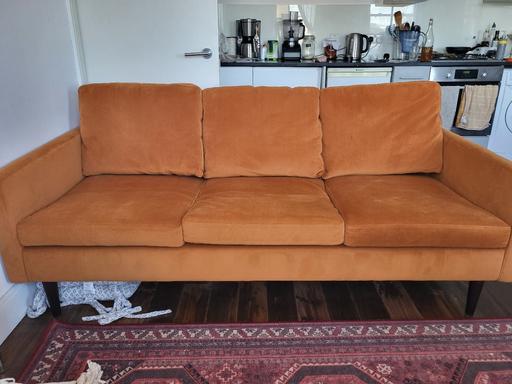 Buy & Sell Stroud Green North London - Photos for Habbio HB01 3 Seater Sofa - Velvet Pumpkin