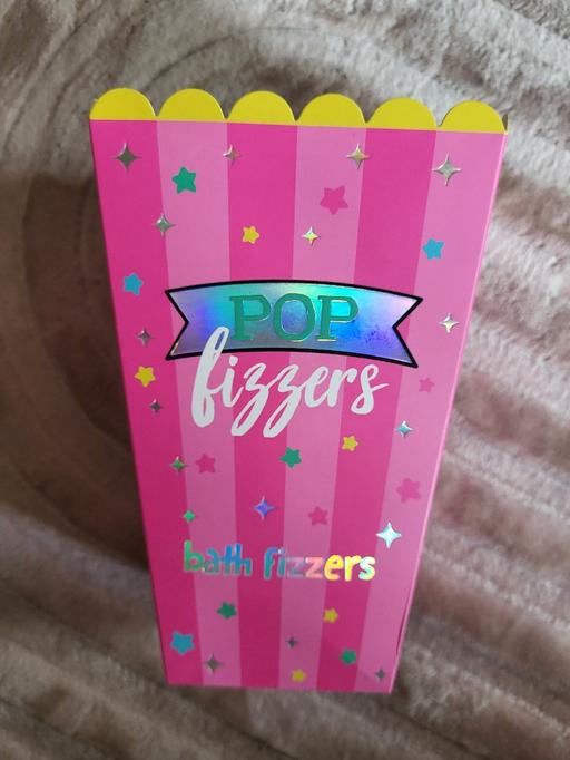 Buy & Sell Crumpsall Manchester - Photos for new Xmas Pop Fizzers Bath Fizzers