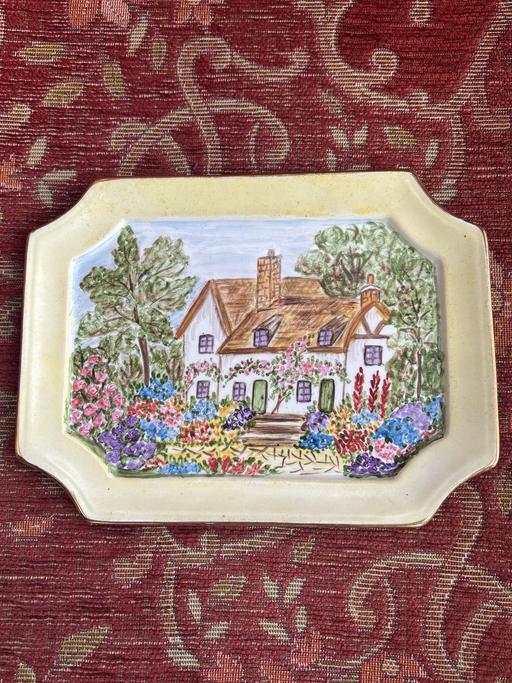 Buy & Sell Kidbrooke South East London - Photos for Vintage cottage scean decorative plate