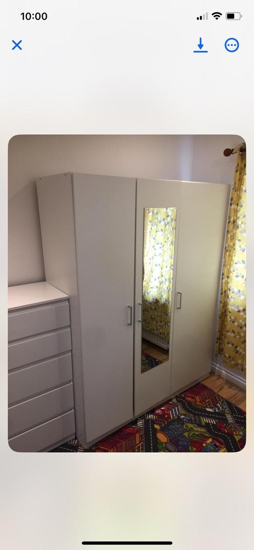 Buy & Sell Thornton Heath Croydon - Photos for IKEA wardrobe and chest of drawers