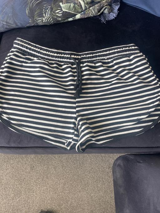 Buy & Sell Walsall Wood Walsall - Photos for Woman’s shorts size s