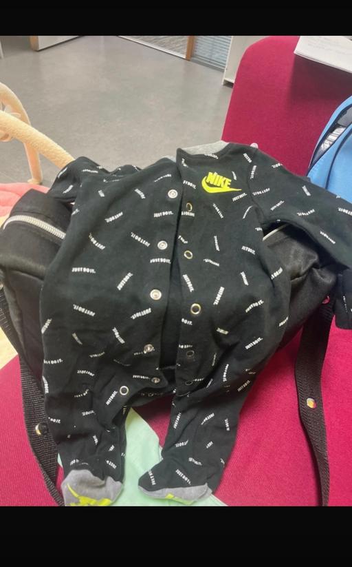 Buy & Sell Gateshead City Centre Newcastle upon Tyne - Photos for Nike baby grow 0-3 months