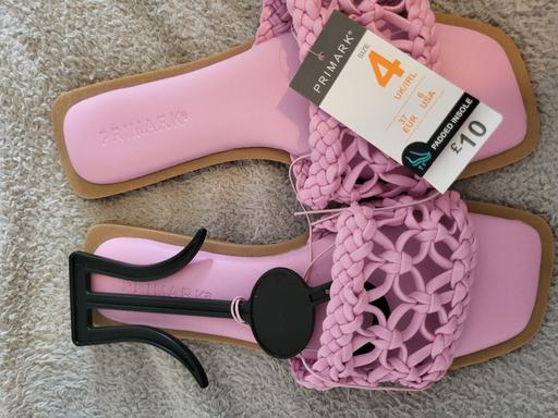 Buy & Sell Margate Thanet - Photos for sandals size 4