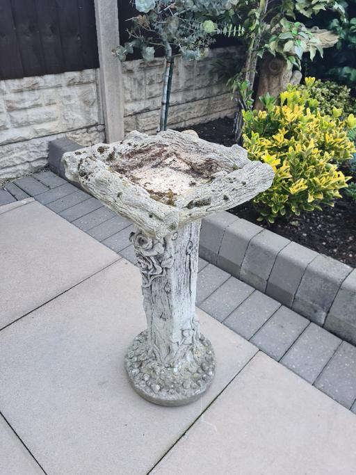 Buy & Sell Hasbury Dudley - Photos for old stone birdbath