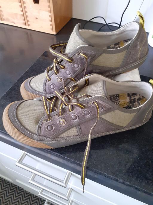 Buy & Sell Leagrave Luton - Photos for Mens Size 11 Shoes(LU33BY)