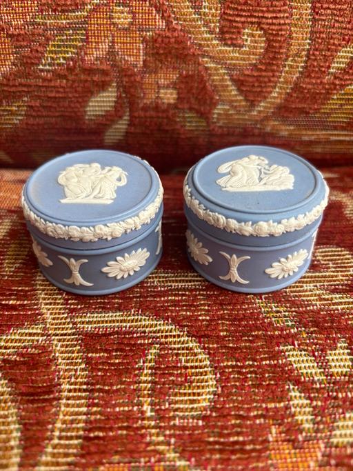 Buy & Sell Kidbrooke South East London - Photos for Vintage pair of 2 decortive boxes wedgewood