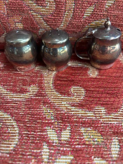 Buy & Sell Kidbrooke South East London - Photos for Vintage salt and pepper shakers with