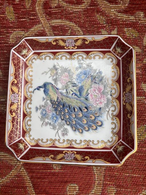 Buy & Sell Kidbrooke South East London - Photos for Vintage decorative peacock plate floral