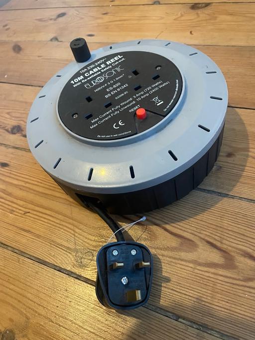 Buy & Sell - Photos for 10M Cable Reel