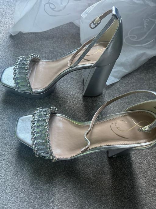 Buy & Sell Abbey Road North West London - Photos for Silver block heel sandals