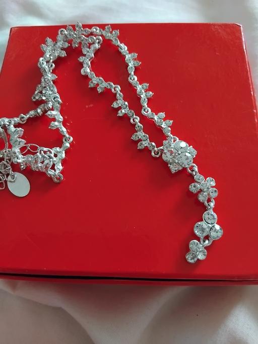 Buy & Sell Milton Regis Swale - Photos for pretty necklace