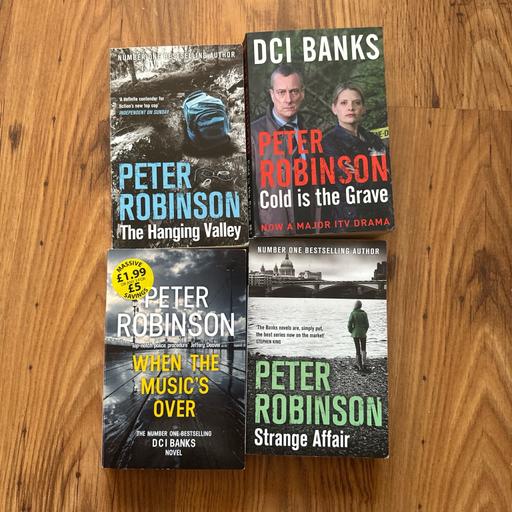 Buy & Sell Atherton Wigan - Photos for 4 Book Bundle By Peter Robinson