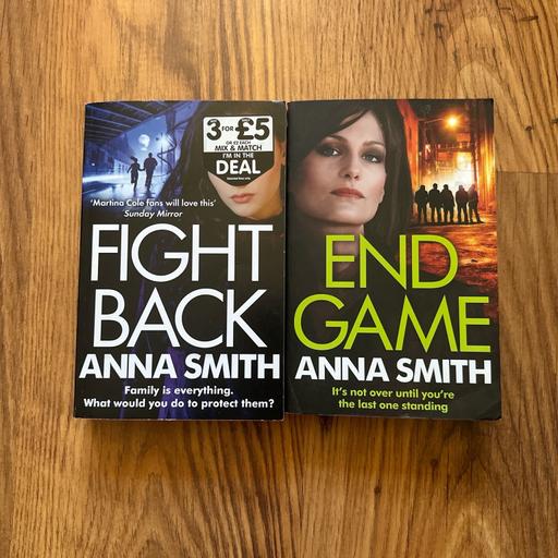 Buy & Sell Atherton Wigan - Photos for 2 Book Bundle By Anna Smith