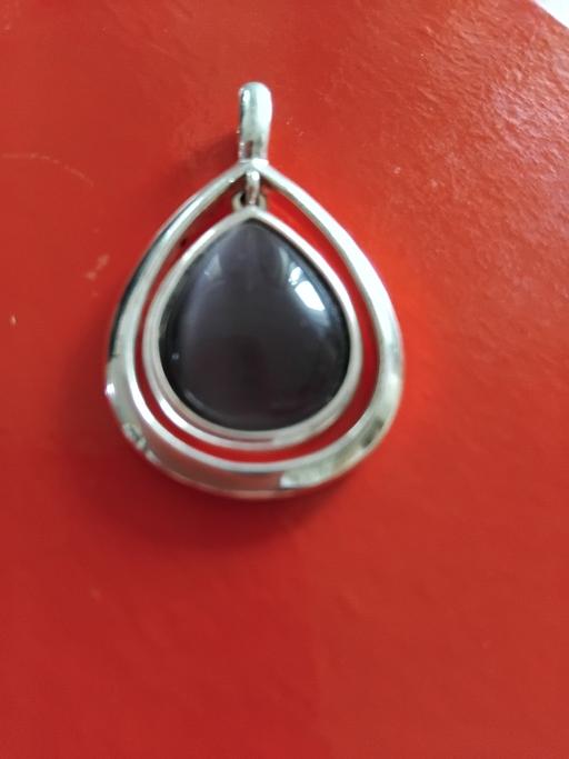Buy & Sell Kemsley Swale - Photos for black silver pendant