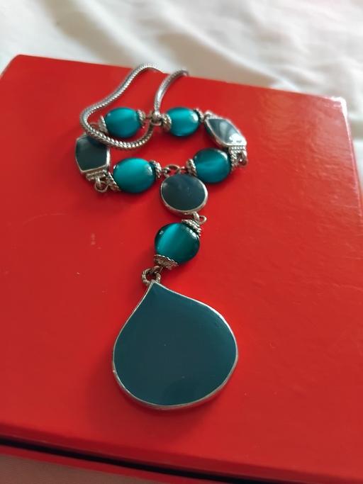 Buy & Sell Kemsley Swale - Photos for blue necklace
