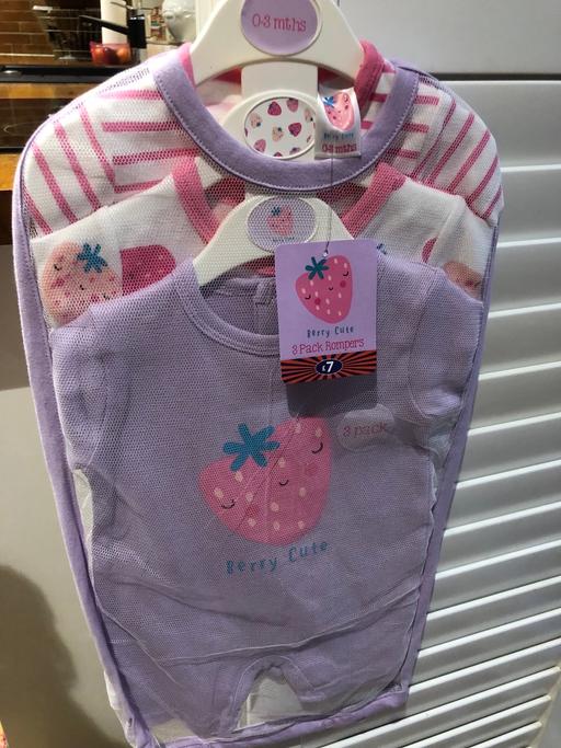 Buy & Sell Cheshunt Broxbourne - Photos for PACK OF 3 ROMPERS