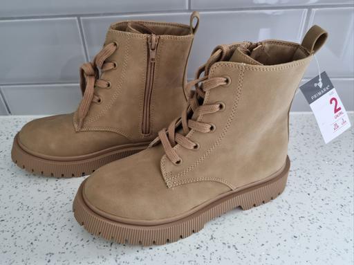 Buy & Sell Bexleyheath Bexley - Photos for New Girls Boots Size 2