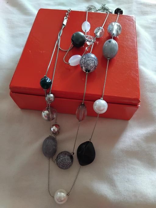 Buy & Sell Milton Regis Swale - Photos for beadrd necklace