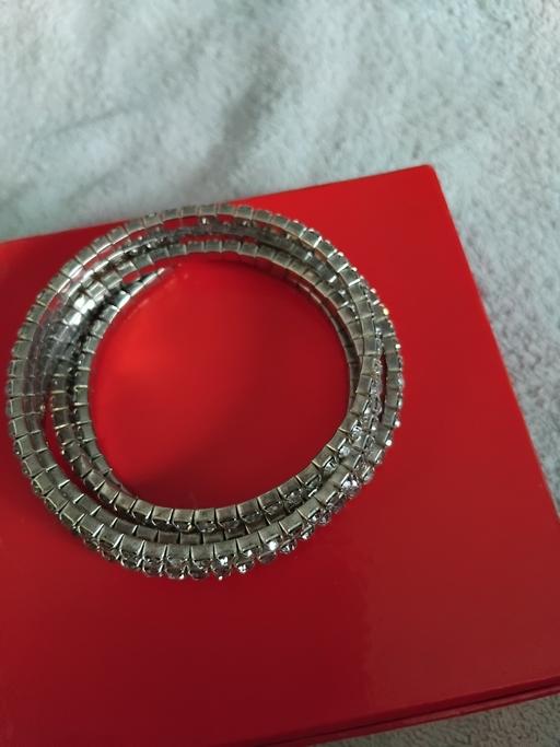 Buy & Sell Milton Regis Swale - Photos for crystal bracelet