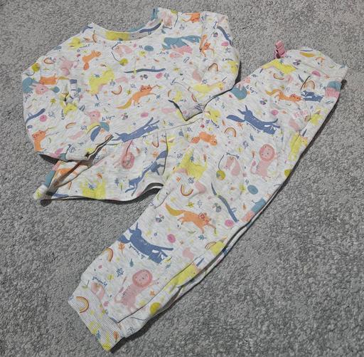 Buy & Sell Runcorn Halton - Photos for Age 3-4 NUTMEG tracksuit