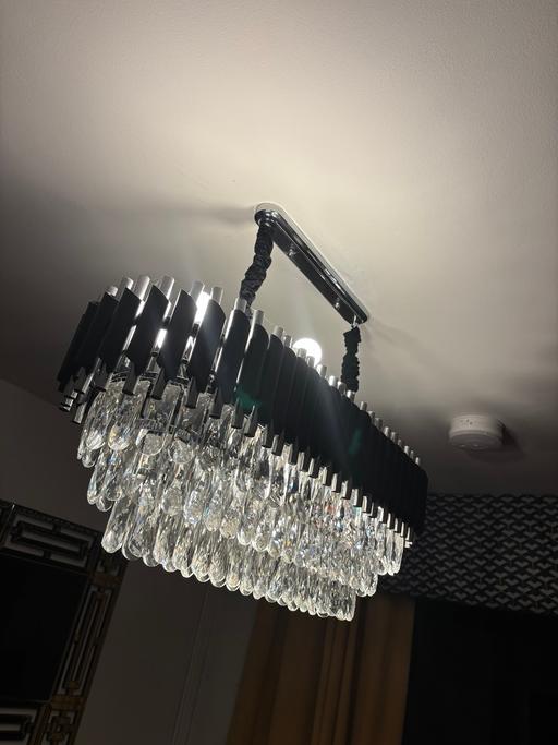 Buy & Sell London Luton Airport Luton - Photos for Black & Crystal Chandelier Celling Light