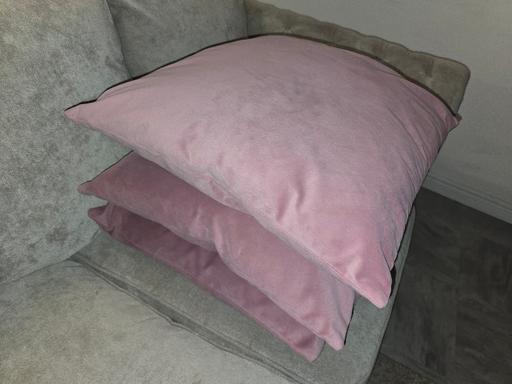 Buy & Sell Loxford East London - Photos for Sofa Pillows
