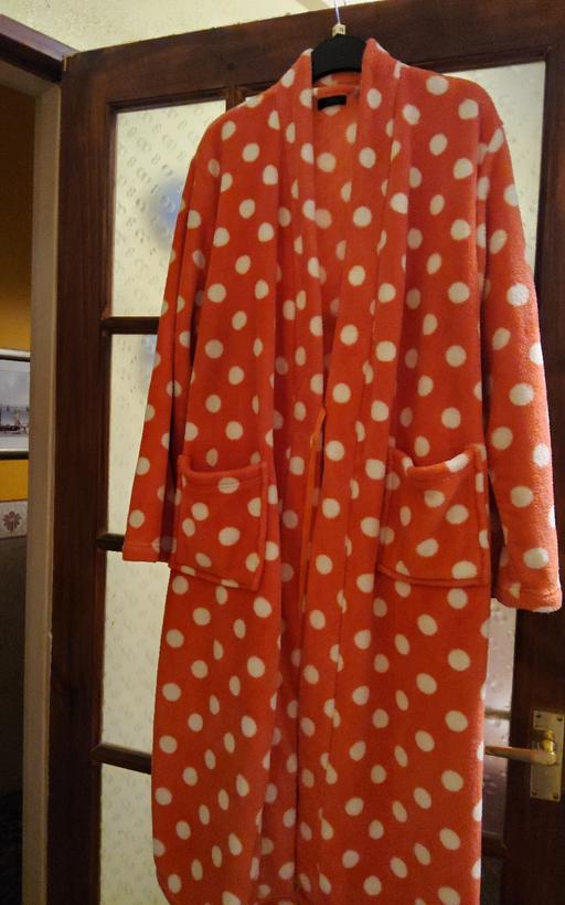Buy & Sell Brighton Brighton - Photos for Ladies polka dot dressing gown