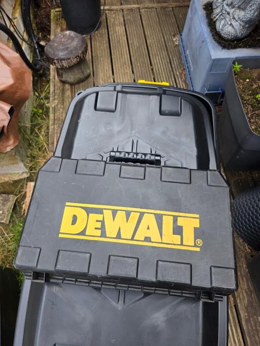 Buy & Sell Morcott Rutland - Photos for De Walt 18v SDS Hammer drill complete