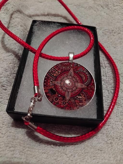 Buy & Sell Kemsley Swale - Photos for red necklace