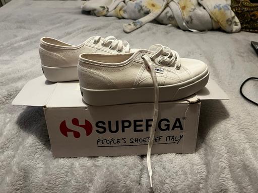 Buy & Sell Murdishaw Halton - Photos for As New in box Superga canvas trainers