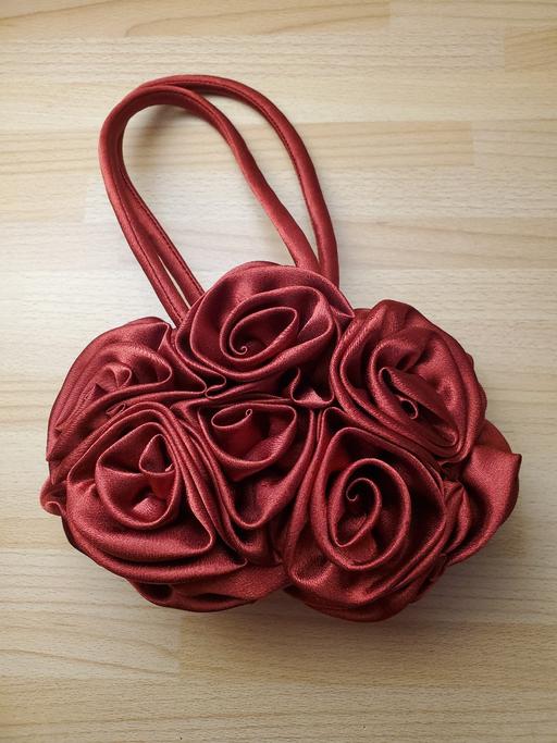 Buy & Sell Wellingborough North Northamptonshire - Photos for Red Roses Purse Bag by Lara