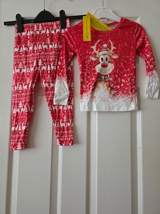 Buy & Sell Blackpool Town Centre Blackpool - Photos for Christmas pyjamas age 4 yrs BNWT