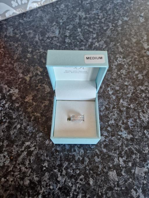 Buy & Sell Aylestone Leicester - Photos for brand new ring with genuine cubic zirconi