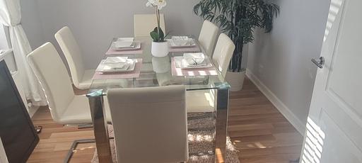 Buy & Sell Aintree Sefton - Photos for Dining table & 6 chairs