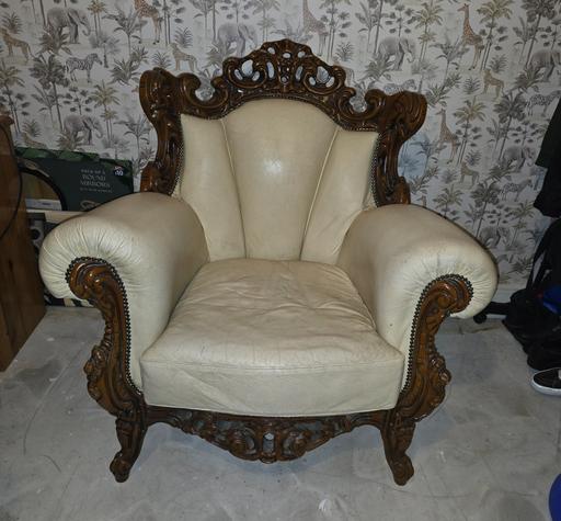 Buy & Sell Wood End North Warwickshire - Photos for Vintage Throne Armchair