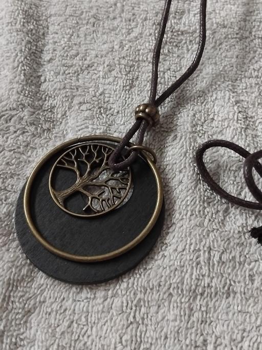 Buy & Sell Milton Regis Swale - Photos for tree necklace